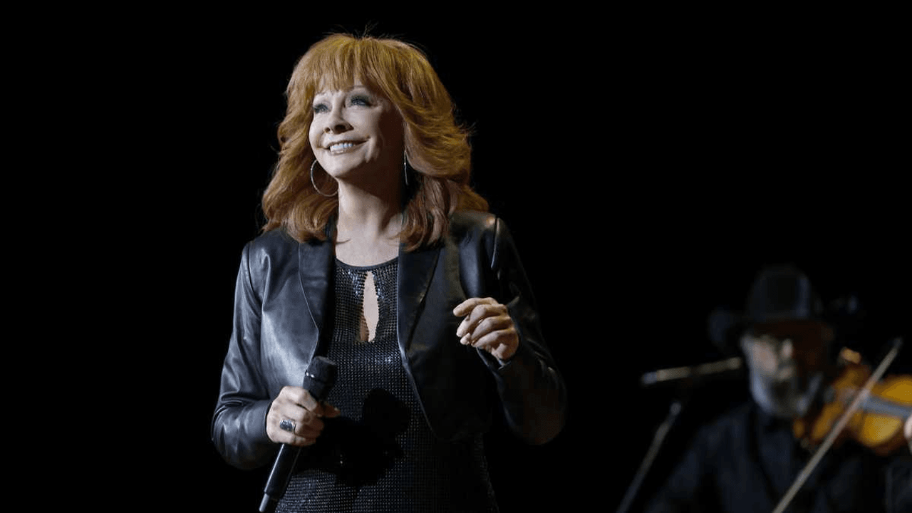 Country legend Reba McEntire 'coming home' for one-night-only performance at her Atoka restaurant