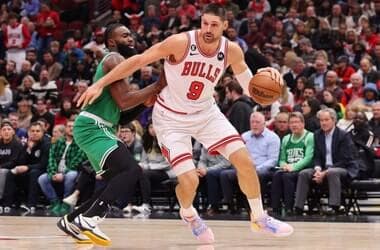 Nikola Vučević traded to Celtics; Bulls receive Anfernee Simons: Source